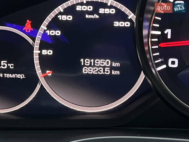 Чорний Порше Cayenne, об'ємом двигуна 2.89 л та пробігом 191 тис. км за 52000 $, фото 26 на Automoto.ua