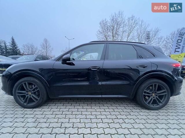 Черный Порше Каен, объемом двигателя 3 л и пробегом 84 тыс. км за 61000 $, фото 4 на Automoto.ua