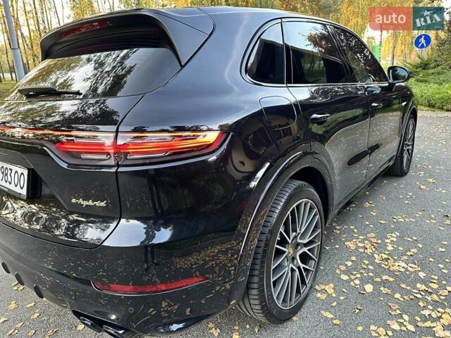 Черный Порше Каен, объемом двигателя 3 л и пробегом 170 тыс. км за 63500 $, фото 16 на Automoto.ua