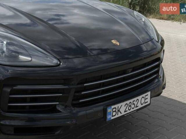 Черный Порше Каен, объемом двигателя 3 л и пробегом 110 тыс. км за 53900 $, фото 8 на Automoto.ua