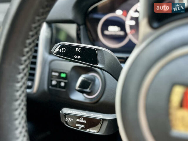 Черный Порше Каен, объемом двигателя 3 л и пробегом 133 тыс. км за 47000 $, фото 26 на Automoto.ua