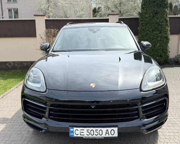Черный Порше Каен, объемом двигателя 3 л и пробегом 109 тыс. км за 52500 $, фото 2 на Automoto.ua