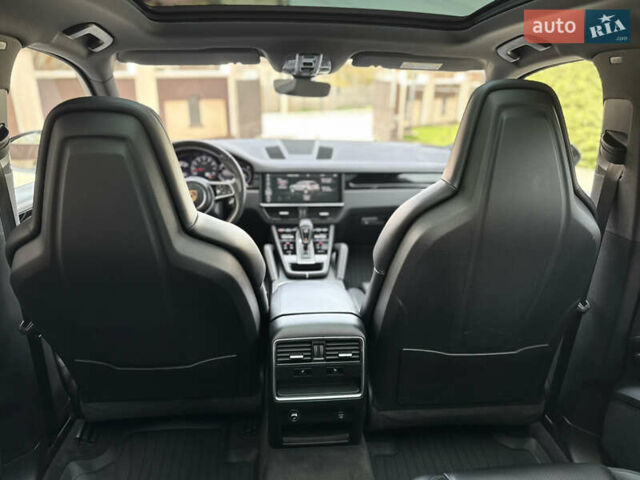 Черный Порше Каен, объемом двигателя 3 л и пробегом 109 тыс. км за 52500 $, фото 62 на Automoto.ua