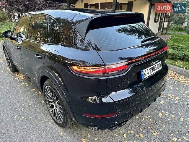 Черный Порше Каен, объемом двигателя 3 л и пробегом 170 тыс. км за 63500 $, фото 1 на Automoto.ua