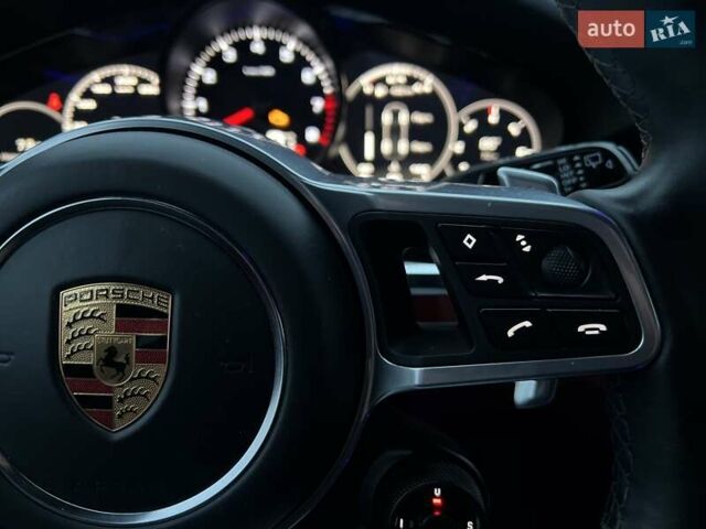 Черный Порше Каен, объемом двигателя 3 л и пробегом 84 тыс. км за 61000 $, фото 14 на Automoto.ua