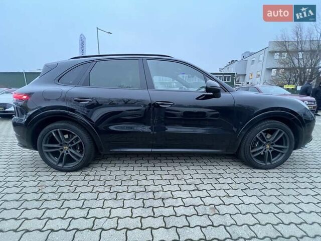 Черный Порше Каен, объемом двигателя 3 л и пробегом 84 тыс. км за 61000 $, фото 8 на Automoto.ua