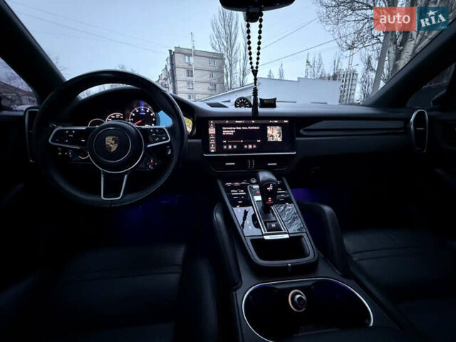 Черный Порше Каен, объемом двигателя 3 л и пробегом 84 тыс. км за 54777 $, фото 16 на Automoto.ua