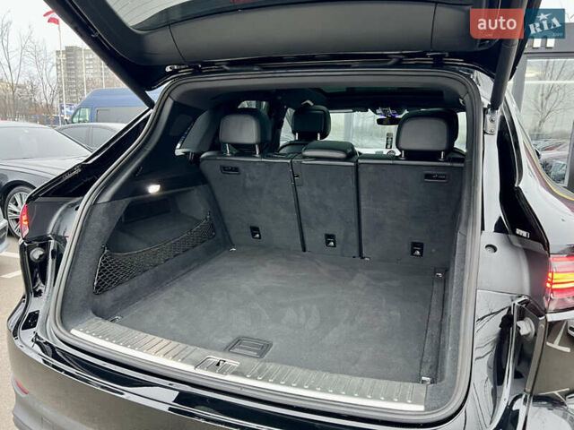 Чорний Порше Cayenne, об'ємом двигуна 3 л та пробігом 134 тис. км за 46000 $, фото 56 на Automoto.ua