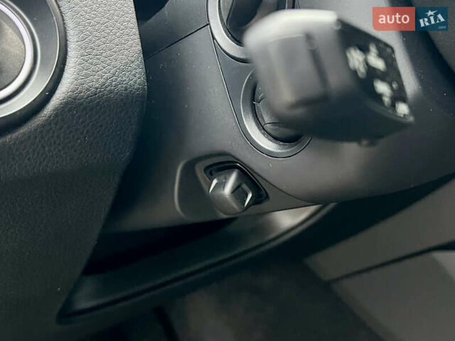 Чорний Порше Cayenne, об'ємом двигуна 3 л та пробігом 134 тис. км за 46000 $, фото 24 на Automoto.ua