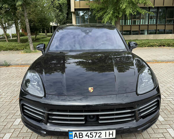 Черный Порше Каен, объемом двигателя 3 л и пробегом 144 тыс. км за 65000 $, фото 1 на Automoto.ua