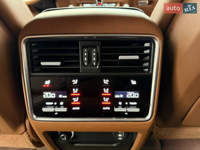 Черный Порше Каен, объемом двигателя 3 л и пробегом 170 тыс. км за 59999 $, фото 33 на Automoto.ua