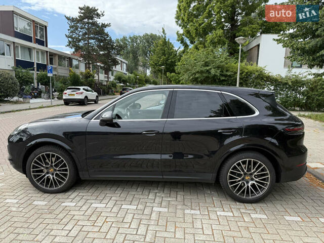 Черный Порше Каен, объемом двигателя 3 л и пробегом 144 тыс. км за 65000 $, фото 2 на Automoto.ua