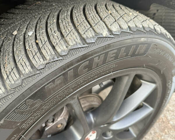 Чорний Порше Cayenne, об'ємом двигуна 3 л та пробігом 82 тис. км за 51000 $, фото 9 на Automoto.ua