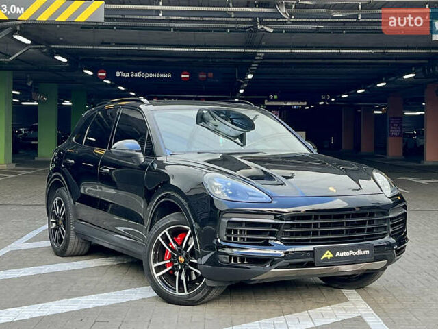 Черный Порше Каен, объемом двигателя 3 л и пробегом 133 тыс. км за 47000 $, фото 2 на Automoto.ua