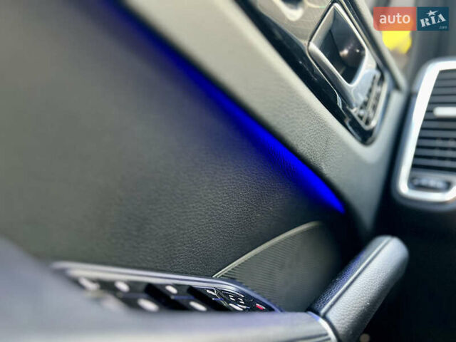 Черный Порше Каен, объемом двигателя 3 л и пробегом 133 тыс. км за 47000 $, фото 43 на Automoto.ua