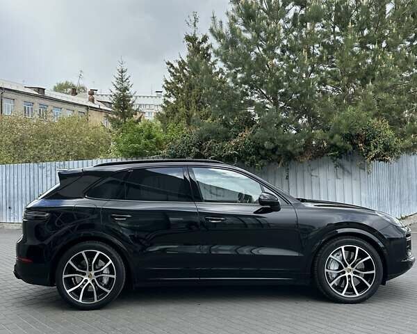 Порше Каен 2018 в Киеве на Automoto.ua Черный Порше Каен, объемом двигателя 4 л и пробегом 100 тыс. км за 87900 $, фото 7 на Automoto.ua