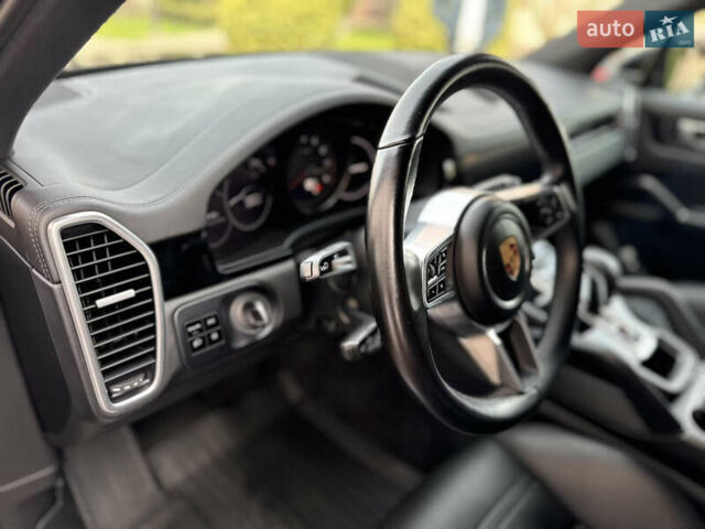 Черный Порше Каен, объемом двигателя 3 л и пробегом 109 тыс. км за 52500 $, фото 33 на Automoto.ua