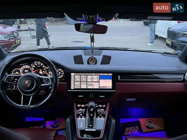 Черный Порше Каен, объемом двигателя 3 л и пробегом 84 тыс. км за 61000 $, фото 11 на Automoto.ua