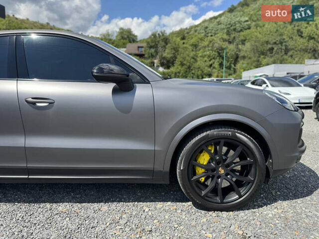 Чорний Порше Cayenne, об'ємом двигуна 2.89 л та пробігом 100 тис. км за 85000 $, фото 10 на Automoto.ua