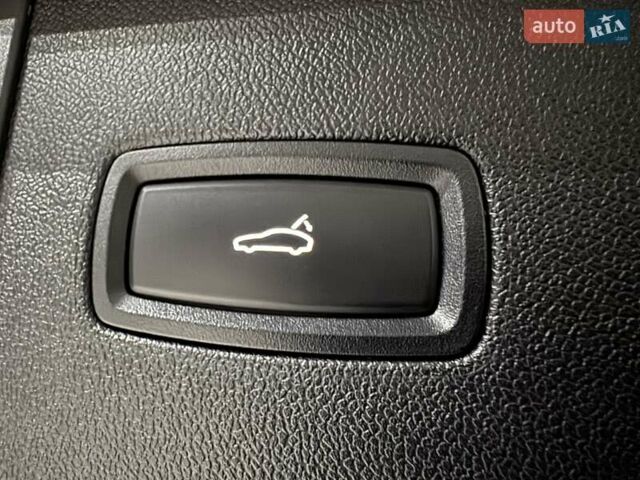 Черный Порше Каен, объемом двигателя 3 л и пробегом 32 тыс. км за 69900 $, фото 37 на Automoto.ua