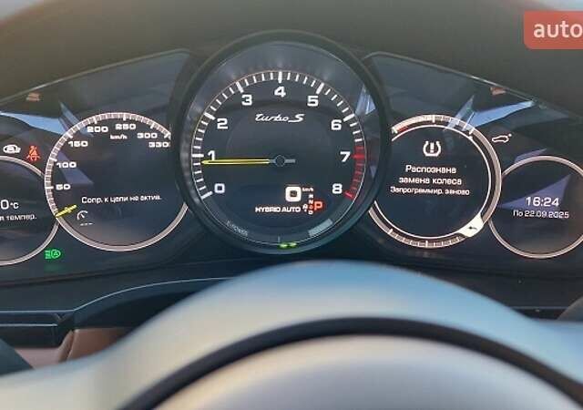 Чорний Порше Cayenne, об'ємом двигуна 3 л та пробігом 170 тис. км за 69850 $, фото 12 на Automoto.ua