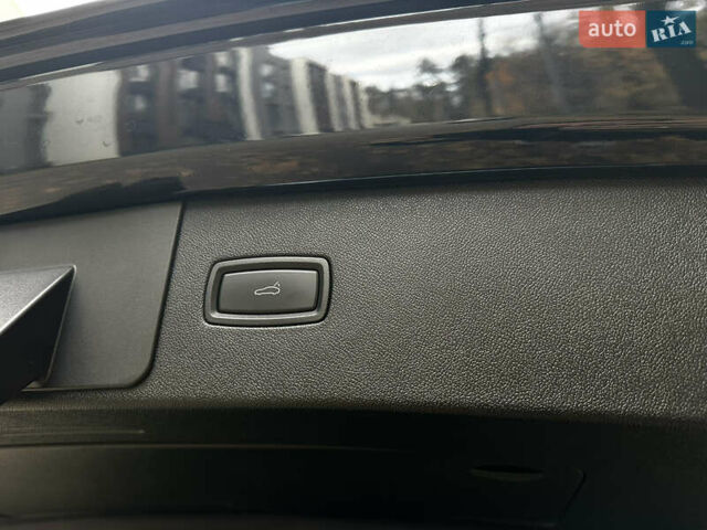 Черный Порше Каен, объемом двигателя 3 л и пробегом 40 тыс. км за 75000 $, фото 32 на Automoto.ua