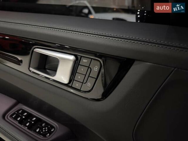 Черный Порше Каен, объемом двигателя 3 л и пробегом 32 тыс. км за 69900 $, фото 104 на Automoto.ua