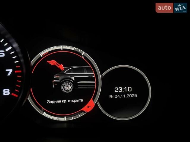 Черный Порше Каен, объемом двигателя 3 л и пробегом 32 тыс. км за 69900 $, фото 39 на Automoto.ua