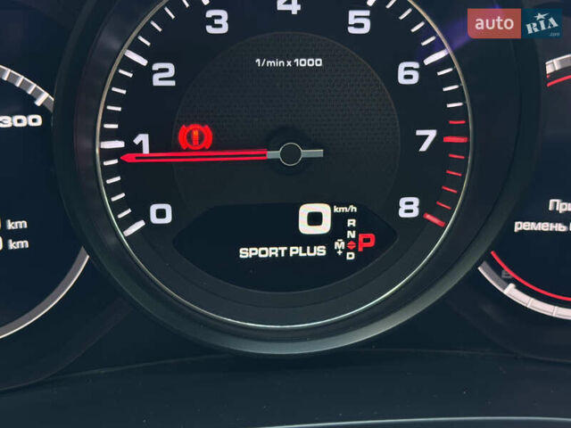 Чорний Порше Cayenne, об'ємом двигуна 2.89 л та пробігом 100 тис. км за 85000 $, фото 54 на Automoto.ua