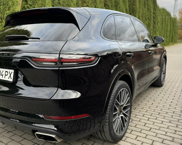 Черный Порше Каен, объемом двигателя 3 л и пробегом 134 тыс. км за 51000 $, фото 12 на Automoto.ua