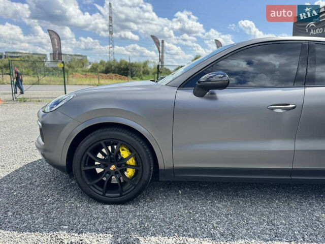 Чорний Порше Cayenne, об'ємом двигуна 2.89 л та пробігом 100 тис. км за 85000 $, фото 6 на Automoto.ua