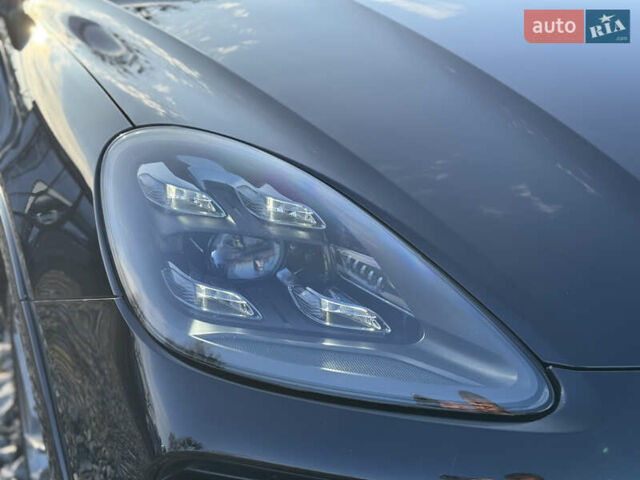 Черный Порше Каен, объемом двигателя 4 л и пробегом 120 тыс. км за 87700 $, фото 15 на Automoto.ua