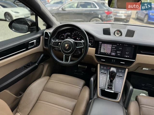 Чорний Порше Cayenne, об'ємом двигуна 2.89 л та пробігом 100 тис. км за 85000 $, фото 16 на Automoto.ua