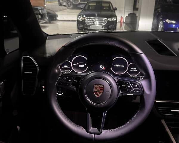 Черный Порше Каен, объемом двигателя 3 л и пробегом 32 тыс. км за 69900 $, фото 73 на Automoto.ua