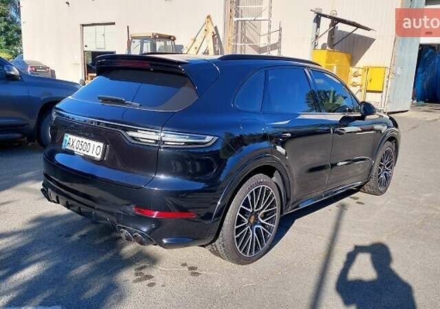 Чорний Порше Cayenne, об'ємом двигуна 3 л та пробігом 170 тис. км за 69850 $, фото 5 на Automoto.ua