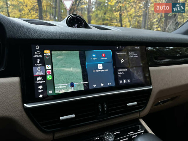 Черный Порше Каен, объемом двигателя 3 л и пробегом 40 тыс. км за 75000 $, фото 19 на Automoto.ua