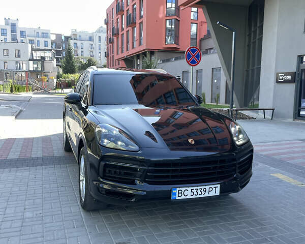 Черный Порше Каен, объемом двигателя 3 л и пробегом 56 тыс. км за 52000 $, фото 4 на Automoto.ua