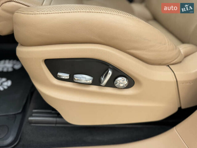 Чорний Порше Cayenne, об'ємом двигуна 2.89 л та пробігом 100 тис. км за 85000 $, фото 28 на Automoto.ua