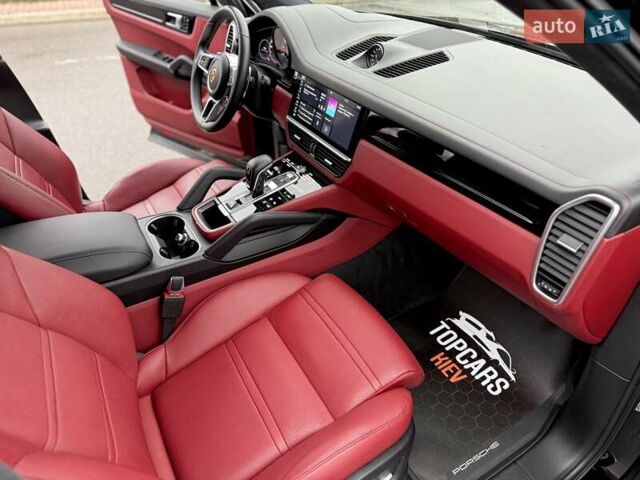 Черный Порше Каен, объемом двигателя 3 л и пробегом 44 тыс. км за 72500 $, фото 42 на Automoto.ua