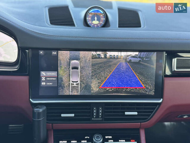 Черный Порше Каен, объемом двигателя 4 л и пробегом 120 тыс. км за 87700 $, фото 33 на Automoto.ua