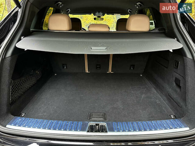 Черный Порше Каен, объемом двигателя 3 л и пробегом 40 тыс. км за 75000 $, фото 31 на Automoto.ua