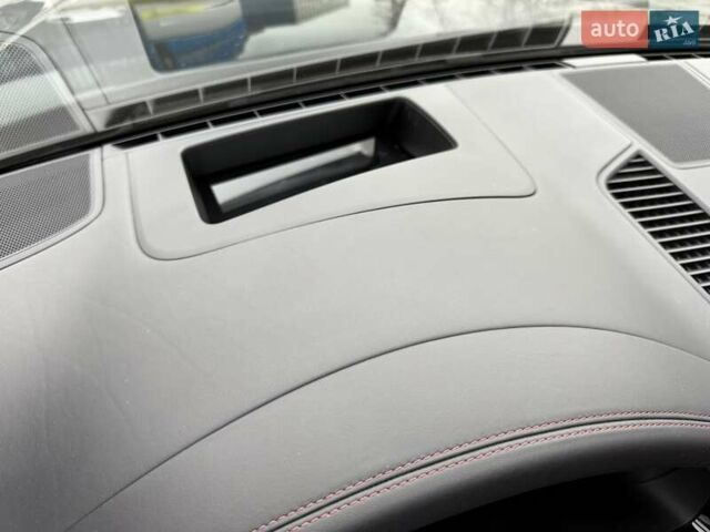 Черный Порше Каен, объемом двигателя 3 л и пробегом 44 тыс. км за 72500 $, фото 77 на Automoto.ua