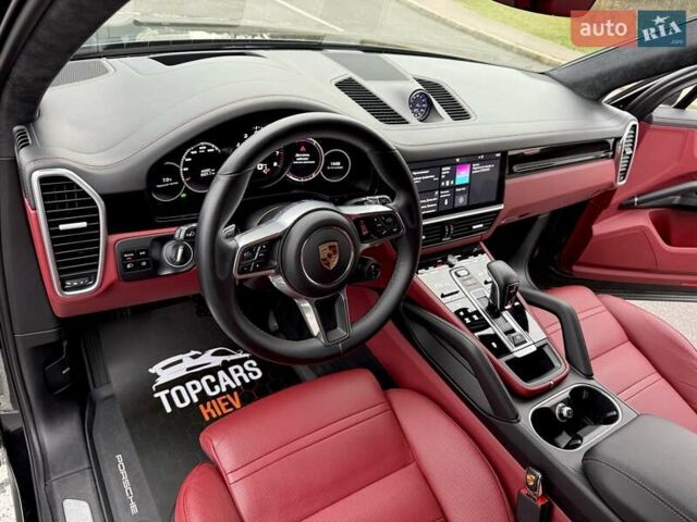 Черный Порше Каен, объемом двигателя 3 л и пробегом 44 тыс. км за 72500 $, фото 68 на Automoto.ua
