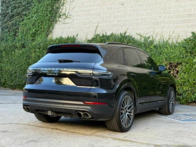 Чорний Порше Cayenne, об'ємом двигуна 2.9 л та пробігом 49 тис. км за 37800 $, фото 5 на Automoto.ua