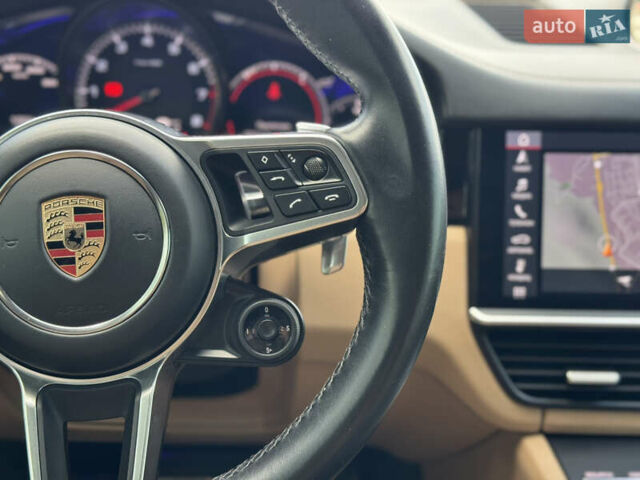 Чорний Порше Cayenne, об'ємом двигуна 2.89 л та пробігом 100 тис. км за 85000 $, фото 20 на Automoto.ua