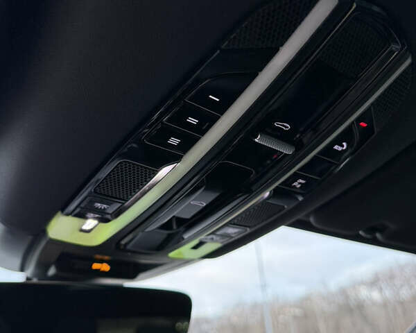 Черный Порше Каен, объемом двигателя 3 л и пробегом 66 тыс. км за 57500 $, фото 37 на Automoto.ua