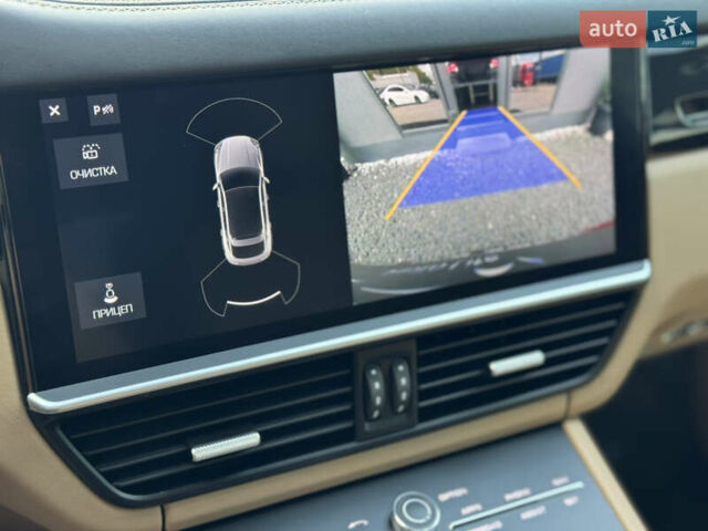 Чорний Порше Cayenne, об'ємом двигуна 2.89 л та пробігом 100 тис. км за 85000 $, фото 36 на Automoto.ua