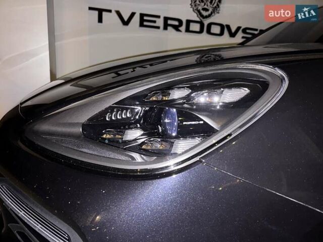 Черный Порше Каен, объемом двигателя 3 л и пробегом 94 тыс. км за 64900 $, фото 3 на Automoto.ua