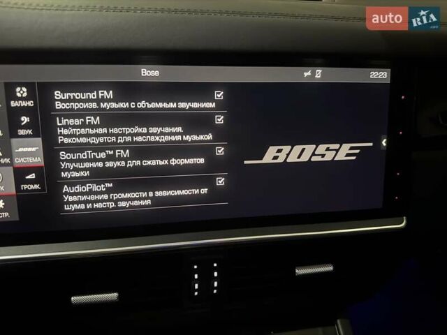 Черный Порше Каен, объемом двигателя 3 л и пробегом 32 тыс. км за 69900 $, фото 145 на Automoto.ua