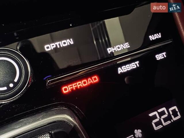 Черный Порше Каен, объемом двигателя 3 л и пробегом 94 тыс. км за 64900 $, фото 44 на Automoto.ua